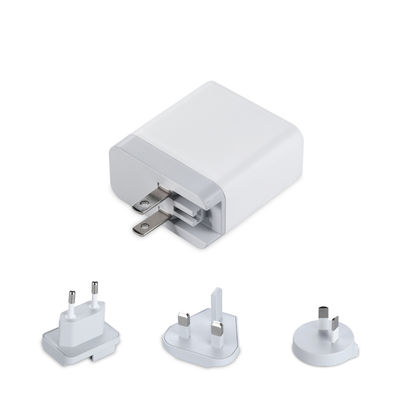 交換可能なプラグ付きマルチポートUSBウォールチャージャー、60W USB-A & USB-C電源アダプター（自宅、オフィス、旅行用）