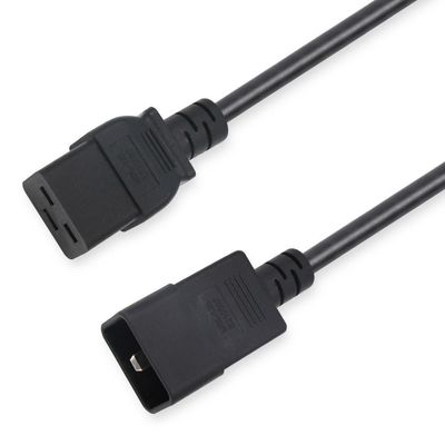 CEI 男性端型と拡張出口を持つ室内病院グレードC19C20 3本の電源コード