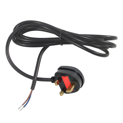 UK 3ピン BS1363 から IEC C13 電源コード H05VV-F 3x0.5mm2
