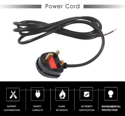UK 3ピン BS1363 から IEC C13 電源コード H05VV-F 3x0.5mm2