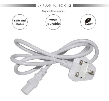 イギリス BS1363 から IEC C13 電源ケーブル 3G 0.75mm2 銅の延長ケーブル