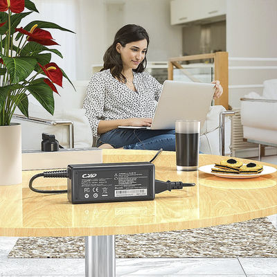 24V 5A ポータブル 100w デスクトップ充電器 USBタイプC ラップトップ充電器