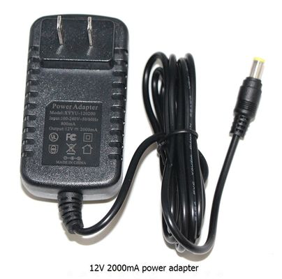 EU US AU UKプラグ付きの36W壁掛け12V 3A電源アダプタ 100-240V