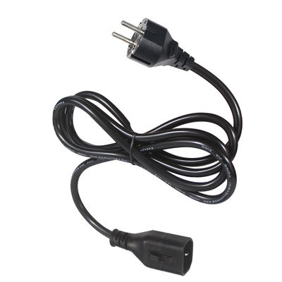 EU 3Pin シュコ 男性プラグ Cee 77 PC 補給 髪を直すパネル マウント Iec C14 ロッキング