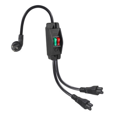 プレミアム重用右角 NEMA 5-15P へのダブル IEC C5 パワースプリッター