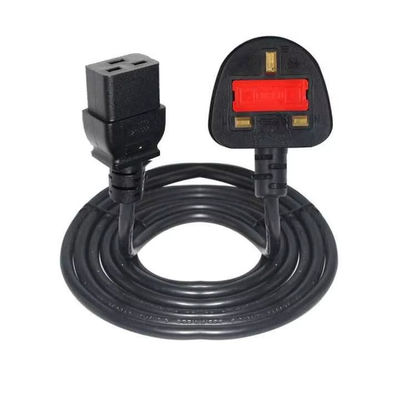 UK to C19 データセンター用重用電源ケーブル 16A 250V 14AWG 1.2M 黒 BS1363 安全認証