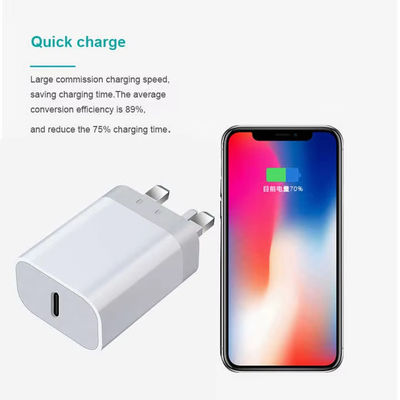 急速充電器 20WタイプC PD 無線USB-C アダプタ 携帯用磁気急速充電 GAN 30W イギリス プラグ電源アダプタ