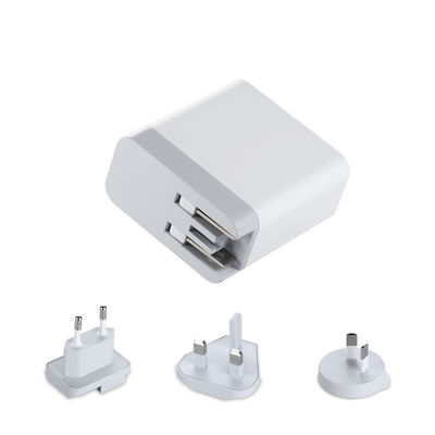交換可能なプラグ付きマルチポートUSBウォールチャージャー、60W USB-A & USB-C電源アダプター（自宅、オフィス、旅行用）