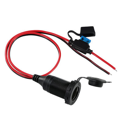 12V 24V タバコの点灯器のソケットからインラインファイズを持つ缶詰のワイヤケーブル