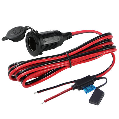 12V 24V タバコの点灯器のソケットからインラインファイズを持つ缶詰のワイヤケーブル