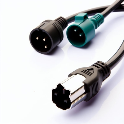 イギリス 3Pin から 2x IEC C13 電源コード H05VV-F 0.75mm2