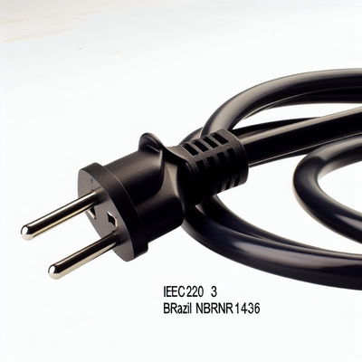 ブラジル NBR14136 IEC320 C5 3ピン電源コード 3x0.75mm2 1.8M 黒