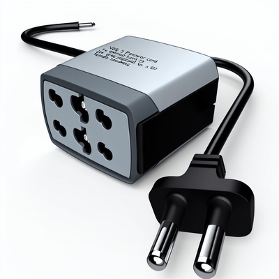 VDE認証済み EU 3ピン電源コード（シュコープラグ付き）
