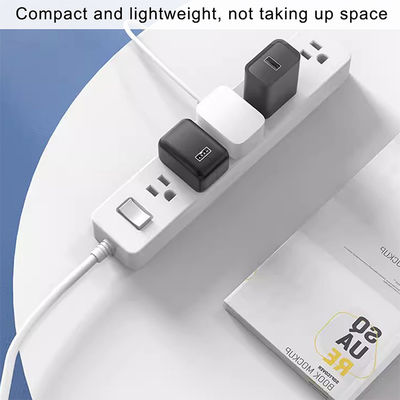 12V 1A EU USB-C 電源アダプタ 1mケーブル